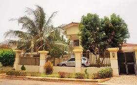 Sandpark Place, West Hills